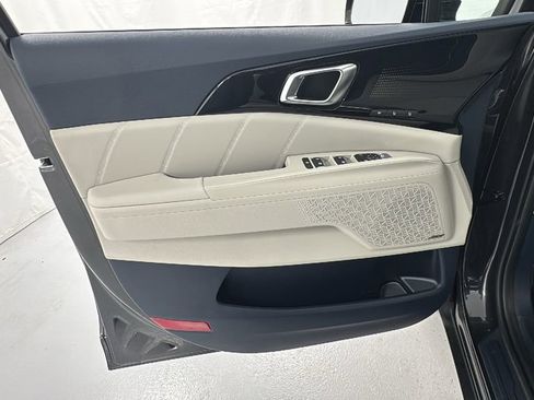 New 2026 Kia Carnival SX Prestige FWD image 21