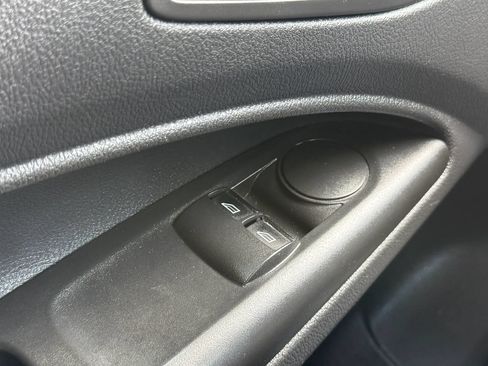 Used 2015 Ford Transit Connect XL FWD image 31