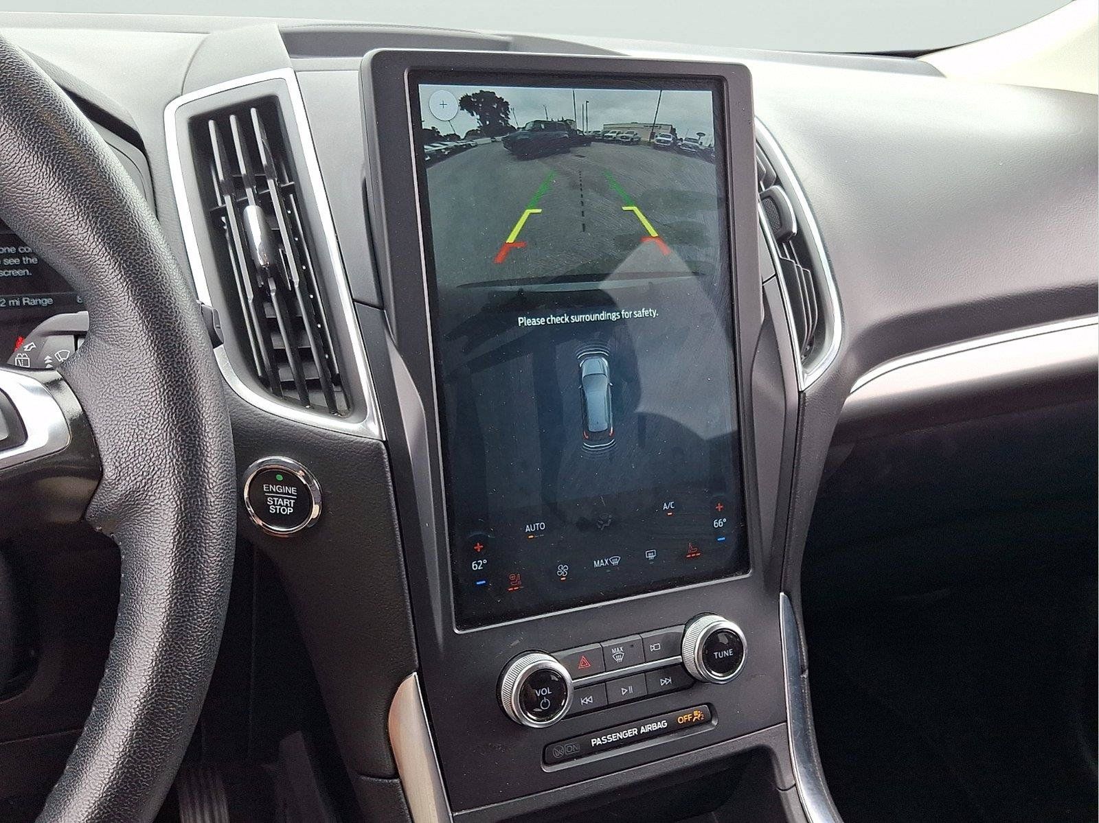 Used 2024 Ford Edge Titanium AWD/4WD image 12
