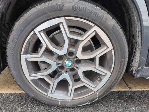 Used 2025 BMW X1 xDrive28i w/ Technology Package image 10