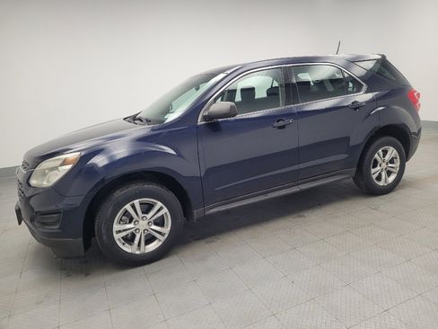 Used 2017 Chevrolet Equinox LS image 2