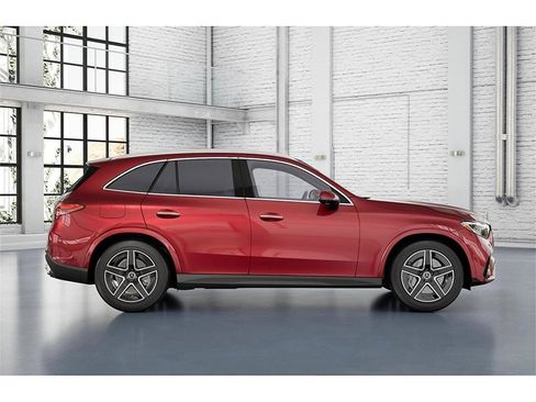 New 2026 Mercedes-Benz GLC 300 4MATIC image 2