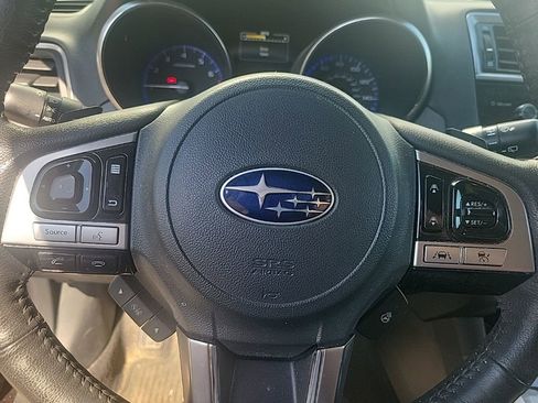 Used 2017 Subaru Outback 3.6R Touring w/ Popular Package #5A AWD/4WD image 11