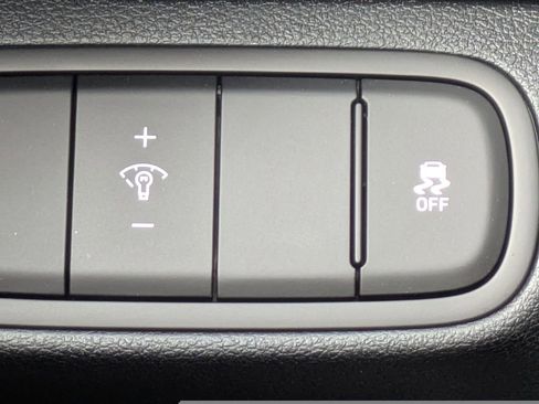 New 2026 Hyundai Venue SE image 23