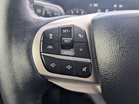 Used 2021 Ford Explorer Limited w/ Equipment Group 301A image 31