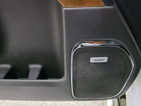 Used 2018 Chevrolet Silverado 1500 LTZ w/ Sport Package AWD/4WD image 12