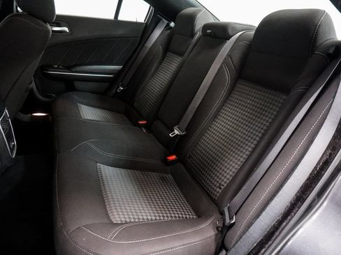 Used 2023 Dodge Charger SXT RWD image 8