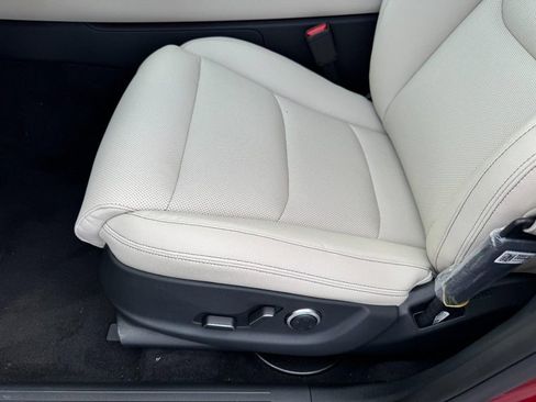 Used 2026 Genesis GV70 2.5T AWD/4WD image 10