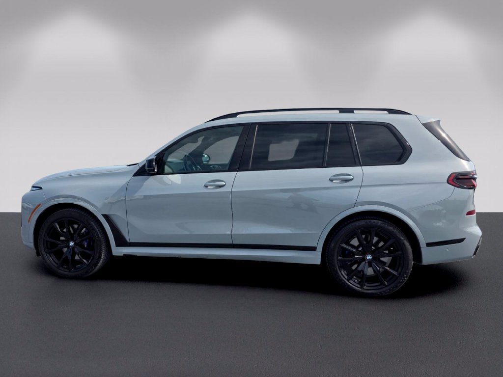 Certified 2024 BMW X7 M60i w/ Executive Package AWD/4WD image 7