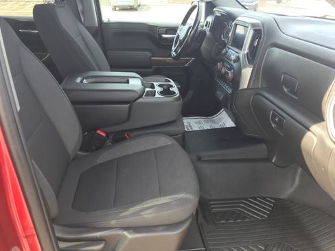 Used 2021 Chevrolet Silverado 1500 RST AWD/4WD image 19