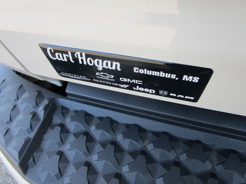 New 2026 GMC Canyon Elevation AWD/4WD image 14