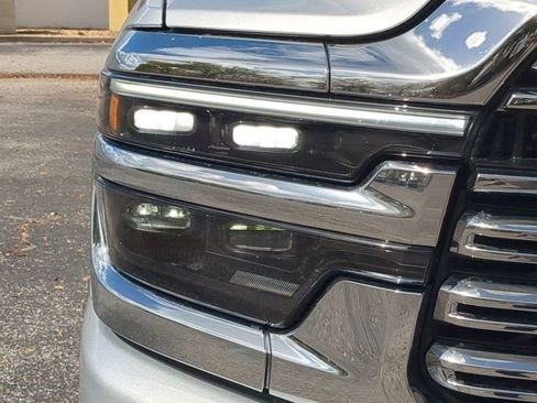 Used 2026 RAM 2500 Laramie image 9