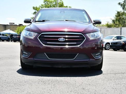 Used 2019 Ford Taurus Limited FWD image 2