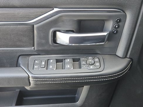 New 2026 RAM 2500 Laramie w/ Night Edition image 18