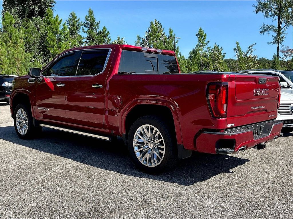 Used 2024 GMC Sierra 1500 Denali AWD/4WD image 3