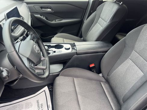 Certified 2025 Nissan Rogue SV AWD/4WD image 21