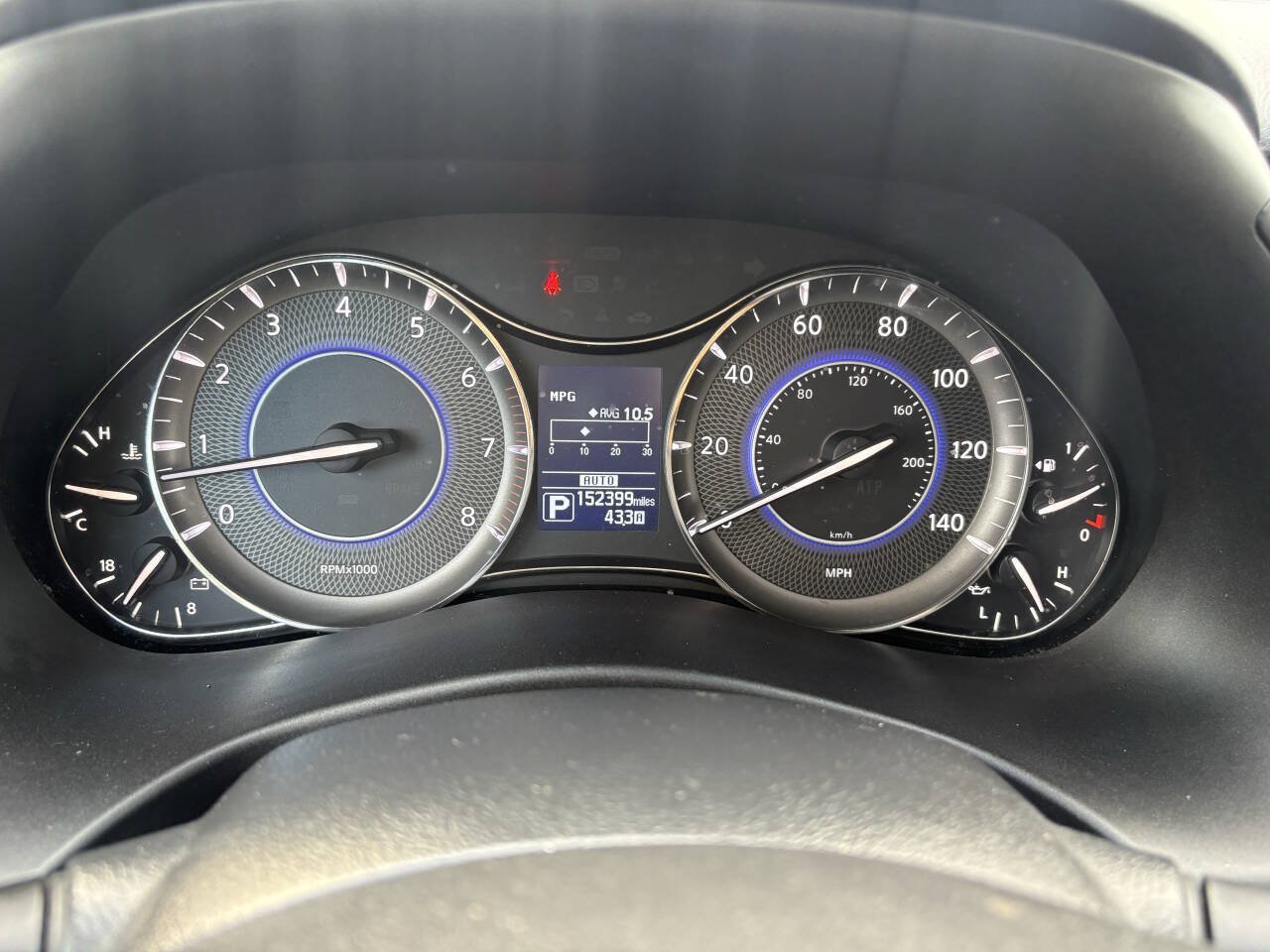 Used 2014 INFINITI QX80 4WD w/ Theater Package image 2