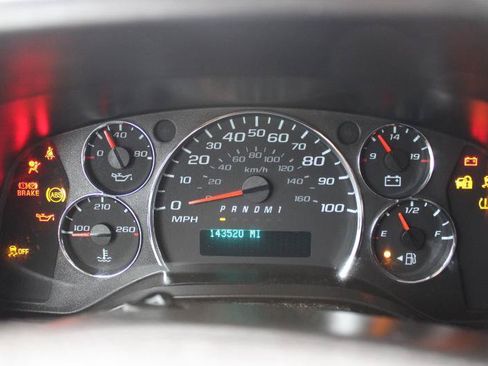 Used 2020 Chevrolet Express 2500 w/ Communications Package RWD image 19