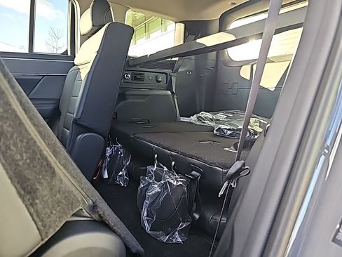 New 2026 Hyundai Santa Fe Limited AWD/4WD image 38