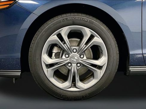 Used 2024 Honda Accord EX image 30