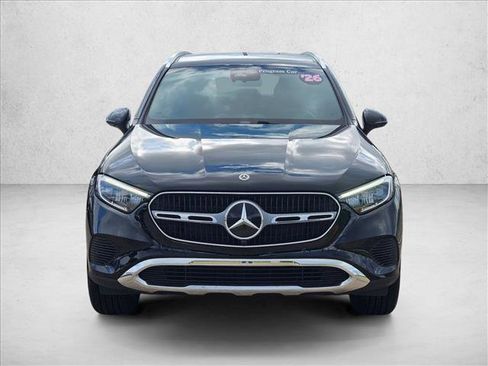 Certified 2026 Mercedes-Benz GLC 300 image 2