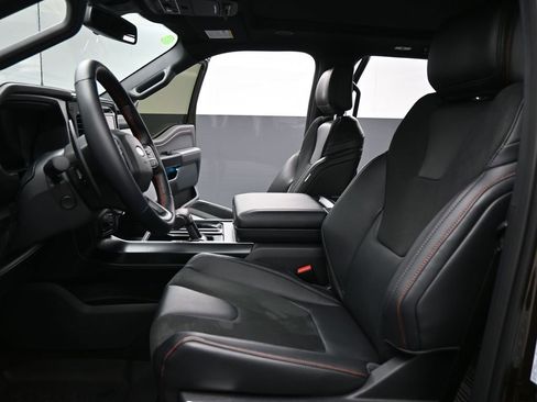 Certified 2025 Ford F150 Raptor image 10