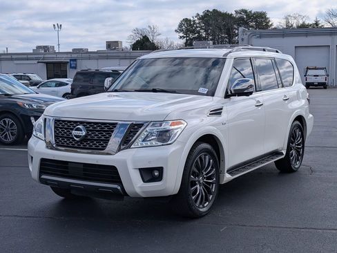 Used 2020 Nissan Armada Platinum w/ Platinum Reserve Package image 3