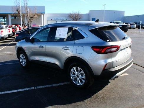 Used 2024 Ford Escape Active image 9