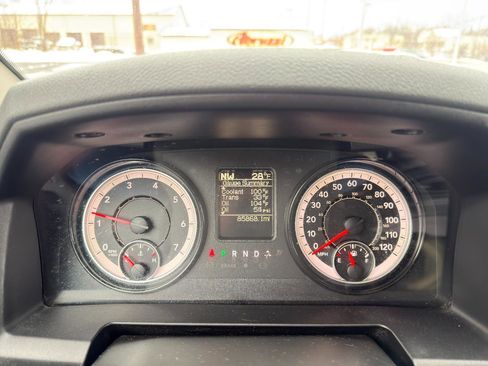 Used 2020 RAM 1500 Classic SLT image 36