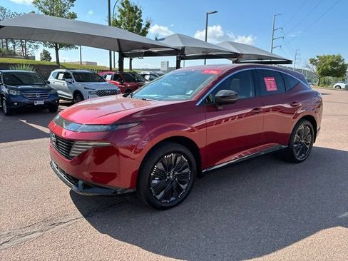 Certified 2025 Nissan Murano Platinum w/ Cargo Package AWD/4WD image 3