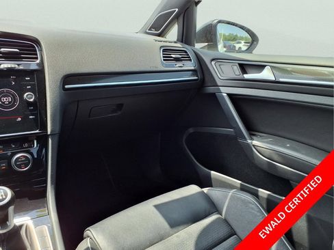Used 2019 Volkswagen Golf R 4-Door AWD/4WD image 16