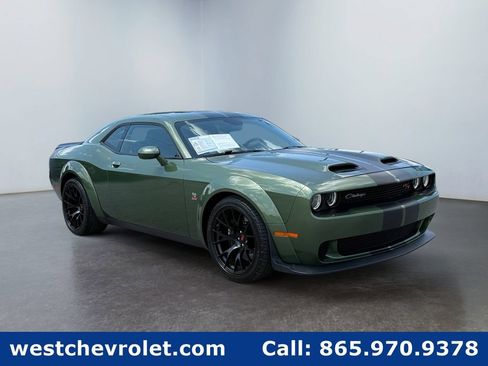 Used 2022 Dodge Challenger R/T Scat Pack RWD image 1