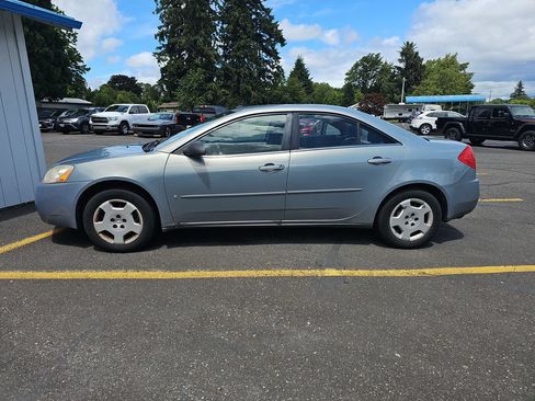 Used 2008 Pontiac G6 Value Leader FWD image 3