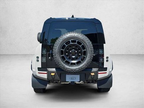 New 2026 Land Rover Defender 110 OCTA AWD/4WD image 6