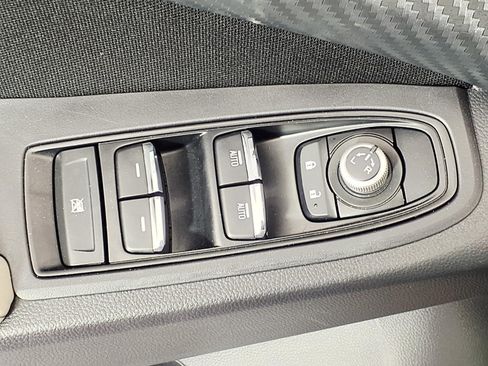 Certified 2025 Subaru Ascent Premium AWD/4WD image 13