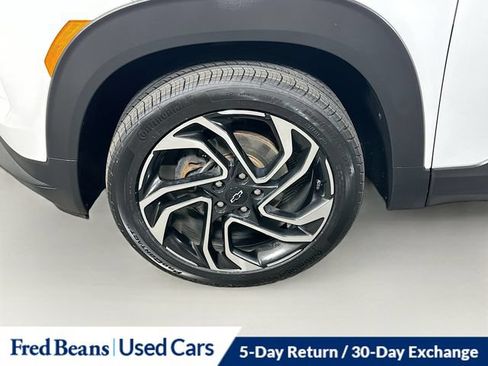 Used 2024 Chevrolet TrailBlazer RS w/ Convenience Package AWD/4WD image 37