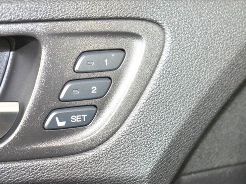 Used 2017 Acura TLX V6 w/ Technology Package image 37