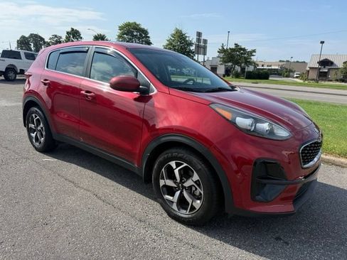 Used 2020 Kia Sportage LX FWD image 4