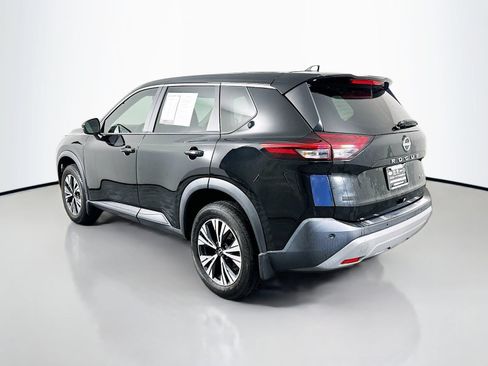 Used 2023 Nissan Rogue SV FWD image 5