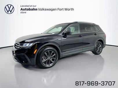 Used 2022 Volkswagen Tiguan SE w/ Panoramic Sunroof Package