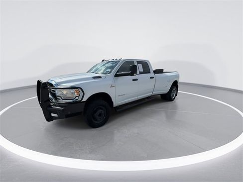 Used 2022 RAM 3500 Tradesman image 5