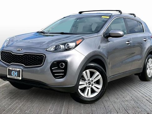 Used 2017 Kia Sportage LX w/ LX Popular Package AWD/4WD image 3