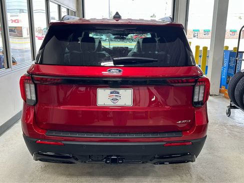 New 2026 Ford Explorer ST-Line AWD/4WD image 12