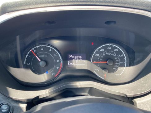 Used 2019 Subaru Crosstrek 2.0i Premium w/ Popular Package #3 AWD/4WD image 17