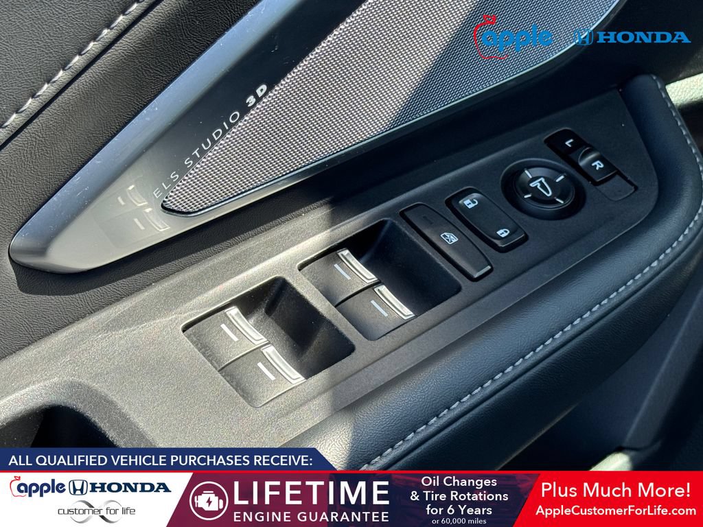 Used 2020 Acura RDX w/ Advance Package FWD image 9