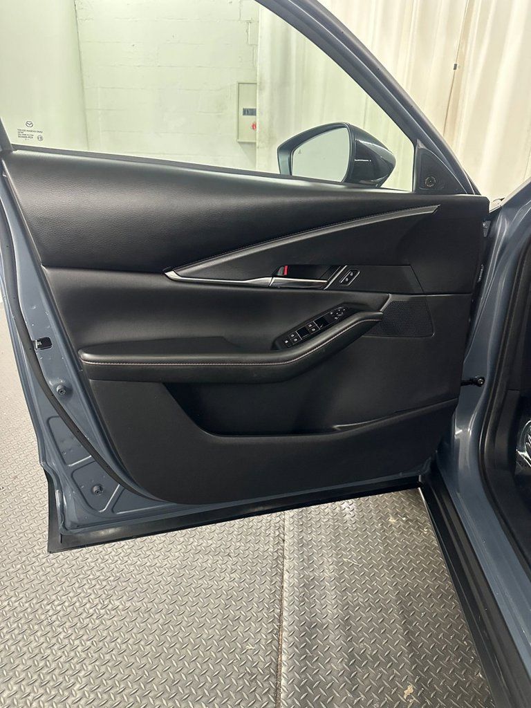 Used 2023 MAZDA CX-30 AWD 2.5 S w/ Preferred Package image 7