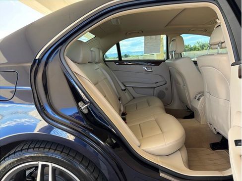 Used 2014 Mercedes-Benz E 350 4MATIC Sedan image 13