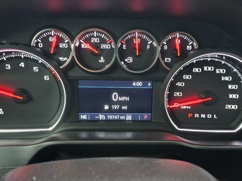 Used 2019 Chevrolet Silverado 1500 LTZ image 12