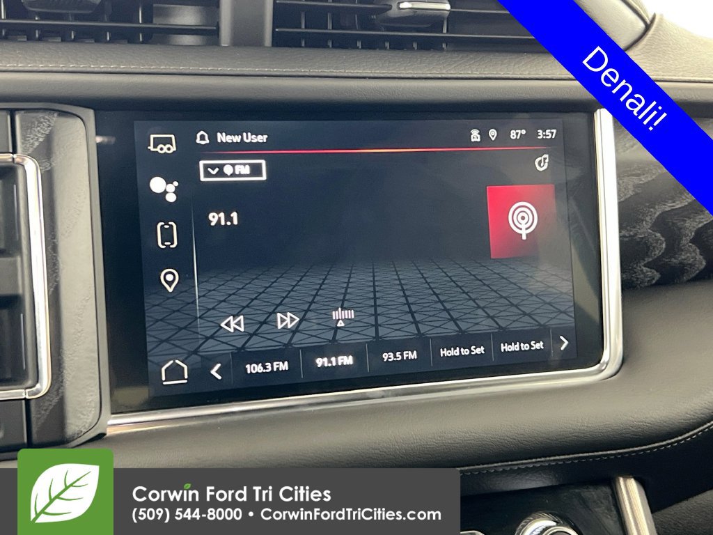 Used 2024 GMC Yukon XL Denali AWD/4WD image 23