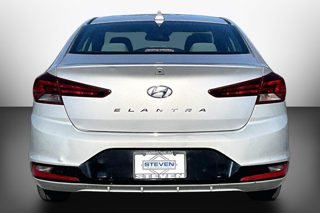 Used 2020 Hyundai Elantra SEL FWD image 5